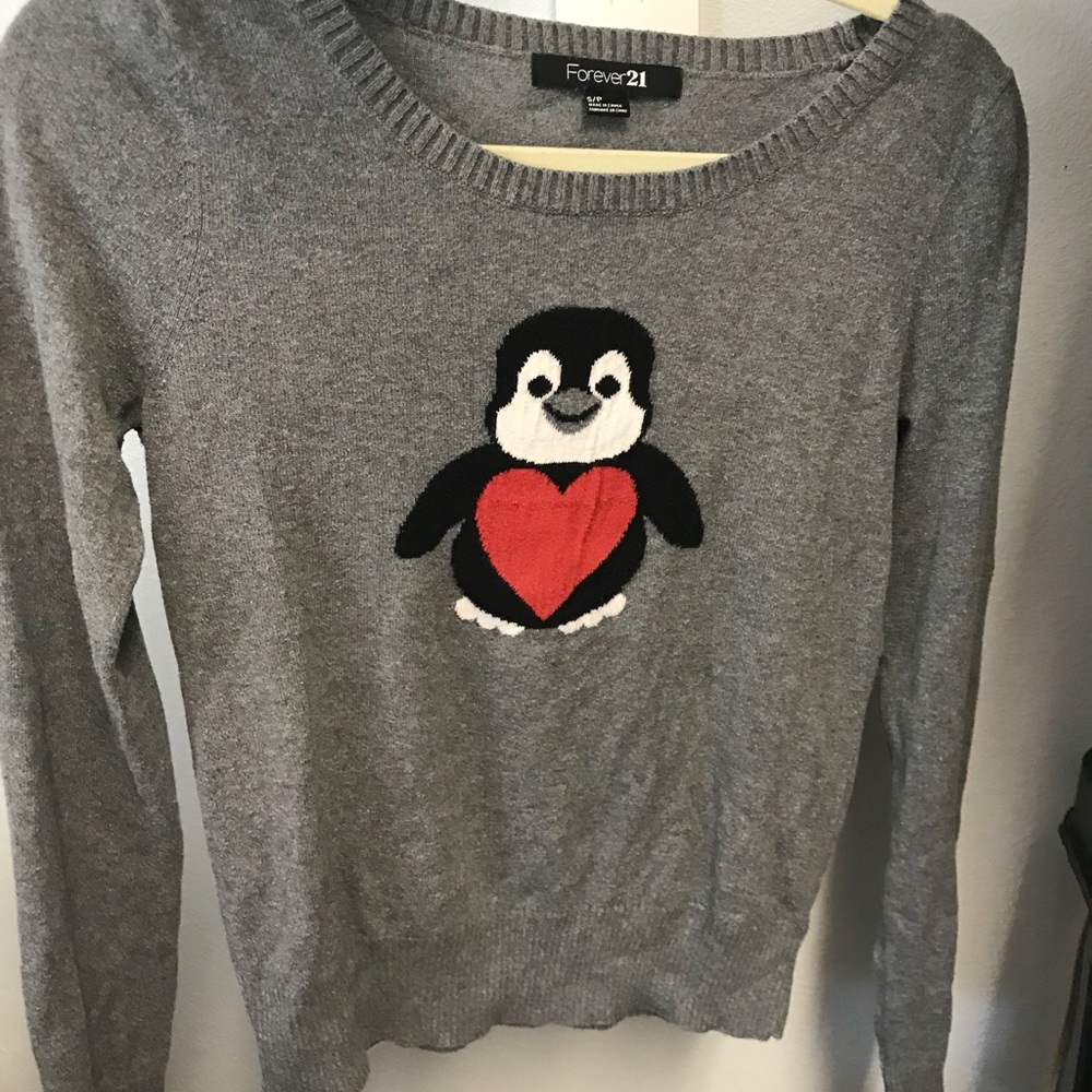 Forever 21 gray sweater with cute penguin graphic